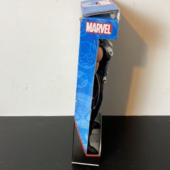 Marvel Thor 10-inch Action Figure E7695 2019 Hasbro - Picture 4 of 5